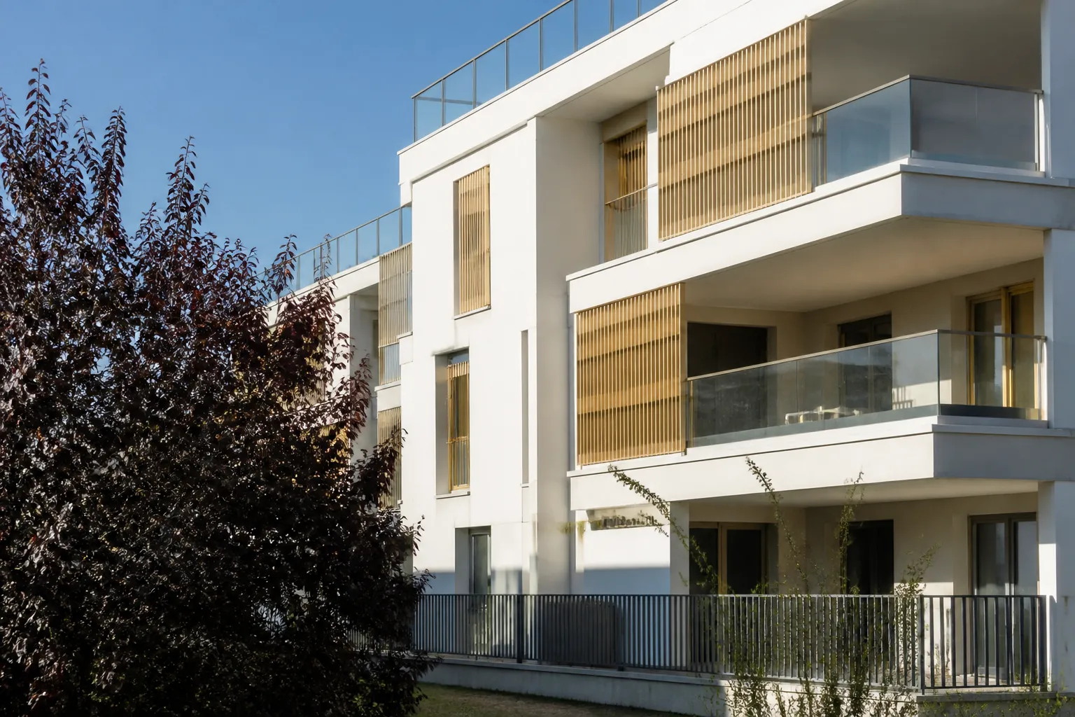Expert et acquereurs dans un appartement neuf a Meyzieu
