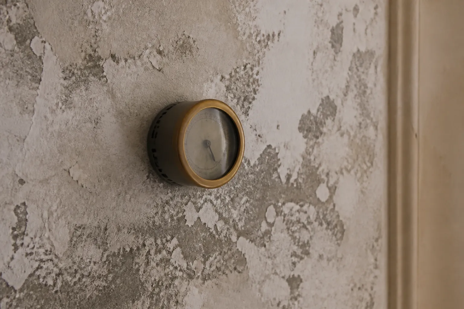 Mesure de l humidite d un mur a Lyon 3e